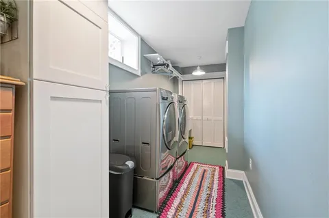 a view of walk in closet