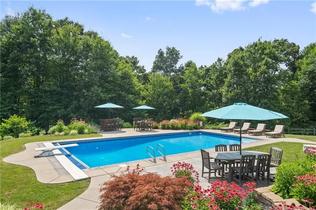 $1,295,000 | 146 Graham Drive, Freedom, PA 15042