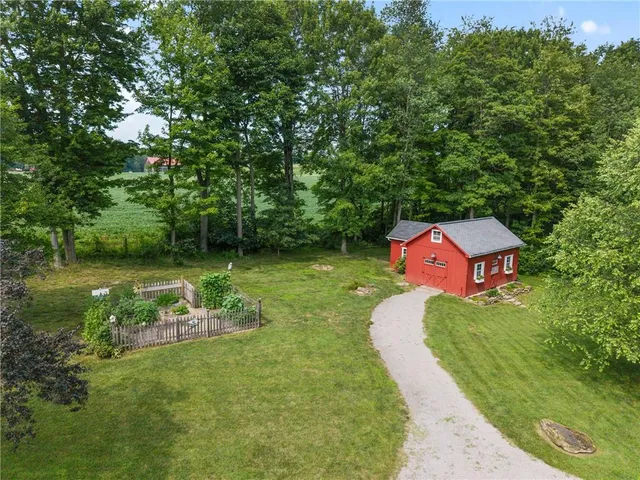 $1,295,000 | 146 Graham Drive, Freedom, PA 15042