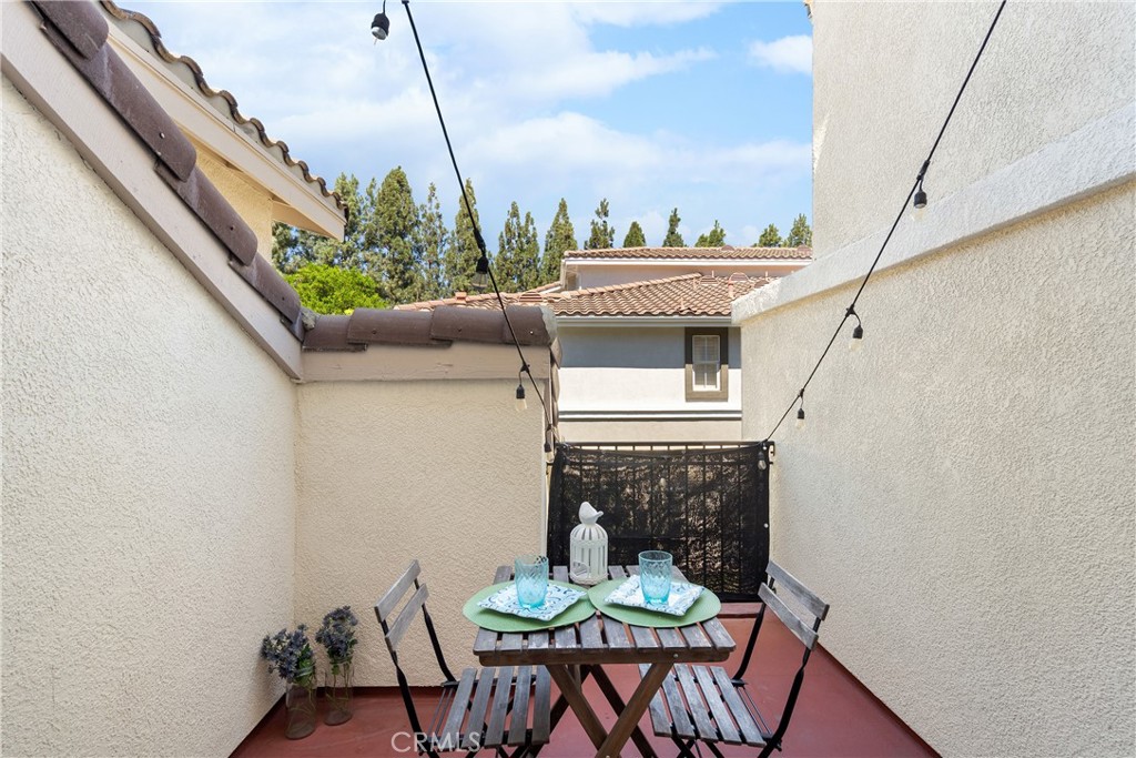 311 Falcon Creek Irvine, CA 92618 - Photo 15 of 32