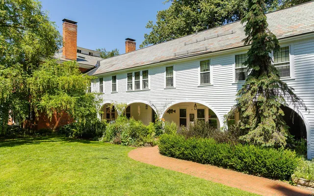 $2,400,000 | 31 Wentworth Road, Walpole, NH 03608