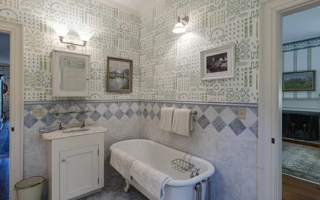 $2,400,000 | 31 Wentworth Road, Walpole, NH 03608