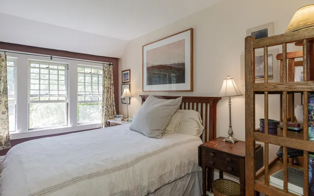 $2,400,000 | 31 Wentworth Road, Walpole, NH 03608