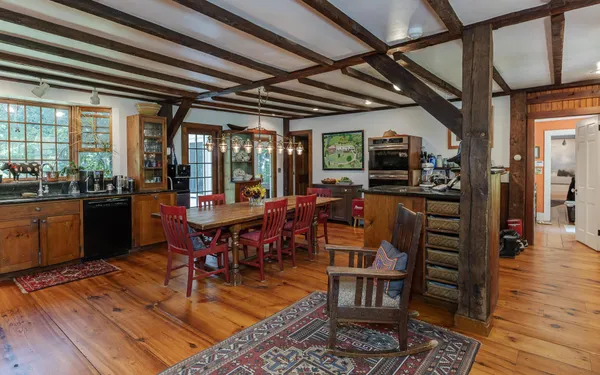 $2,400,000 | 31 Wentworth Road, Walpole, NH 03608