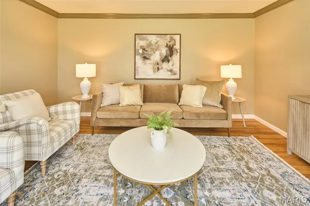 $429,900 | 449 Wildwood Parkway, Ballwin, MO 63011