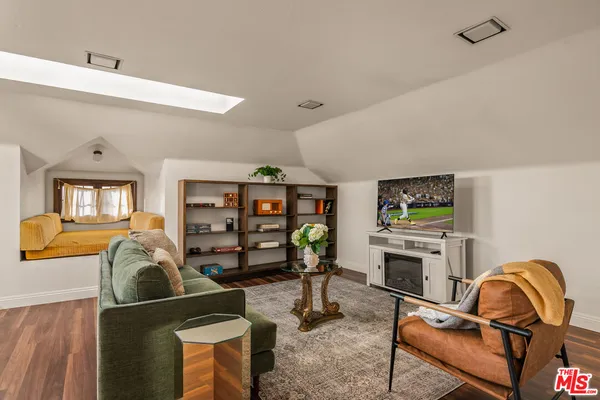 $20,000 | 3162 2nd Avenue, San Diego, CA 92103
