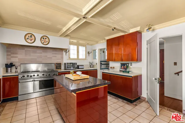 $20,000 | 3162 2nd Avenue, San Diego, CA 92103