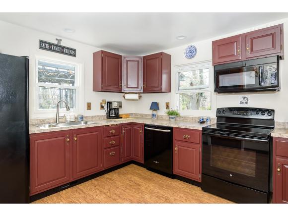 35 Manson Road Kittery, ME 03904 - Photo 12 of 36 Gallery Image 12