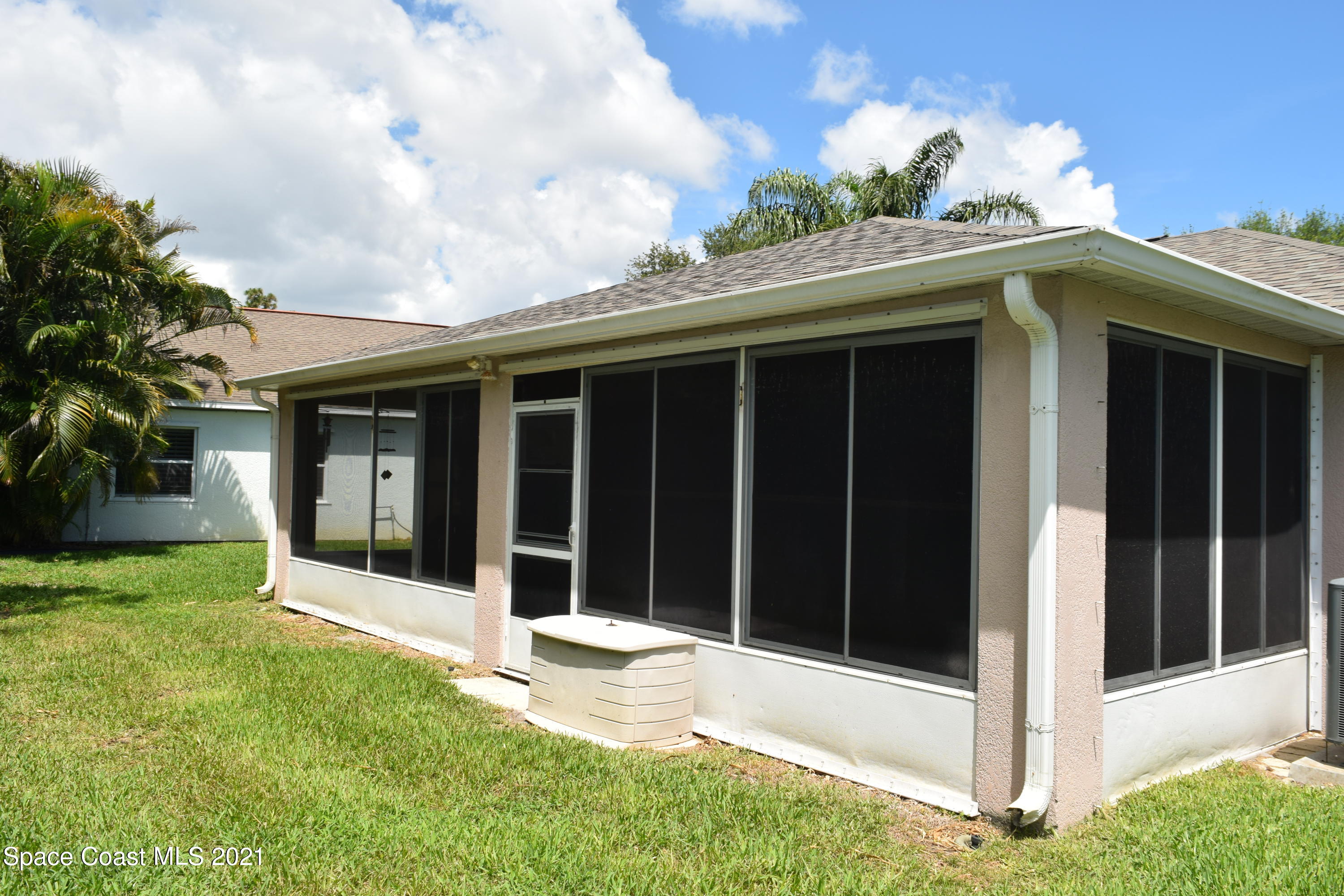 2108 Spring Creek Circle Palm Bay, FL 32905 - Photo 22 of 26 DSC_0426