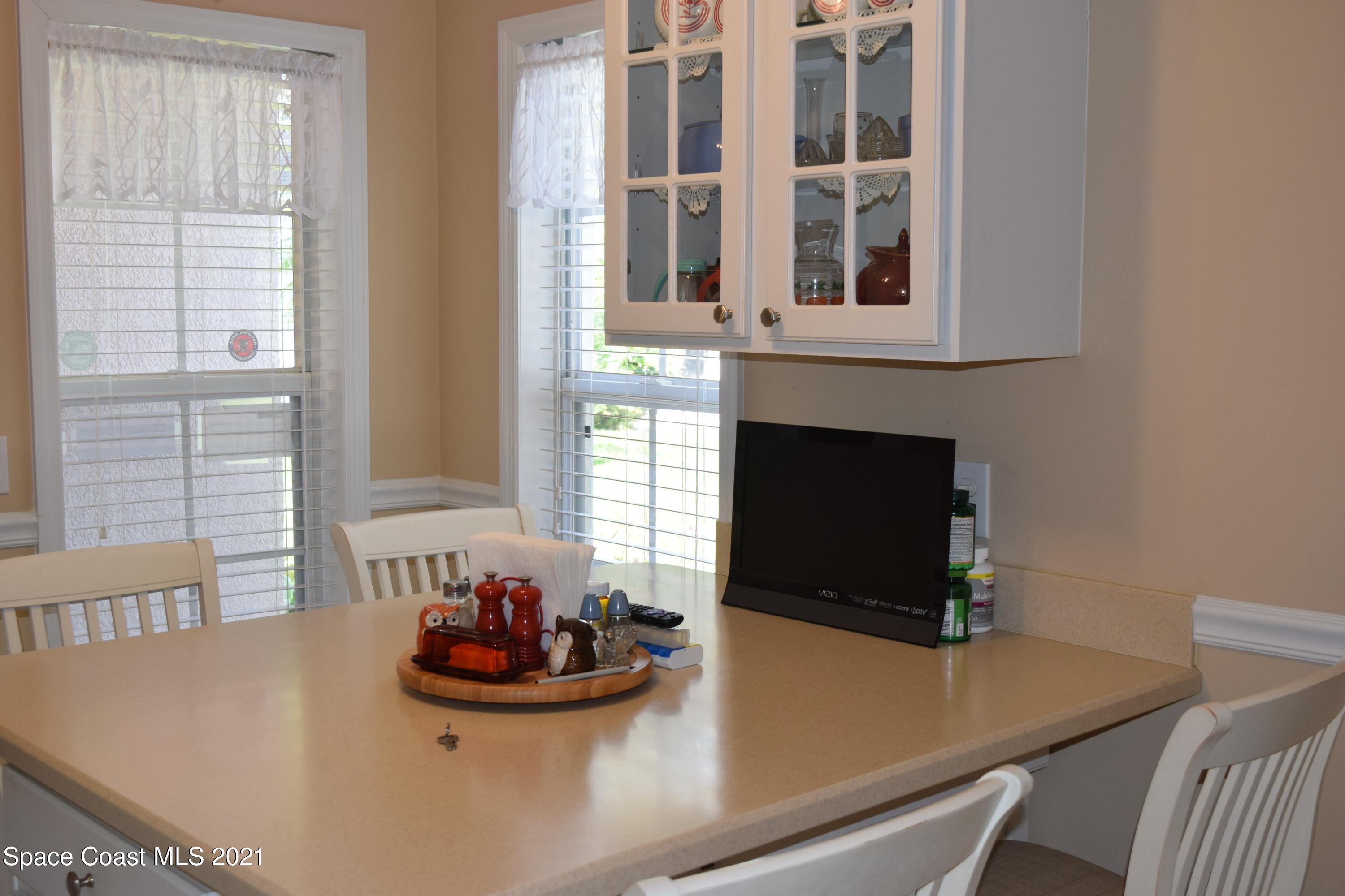 2108 Spring Creek Circle Palm Bay, FL 32905 - Photo 4 of 26 DSC_0385