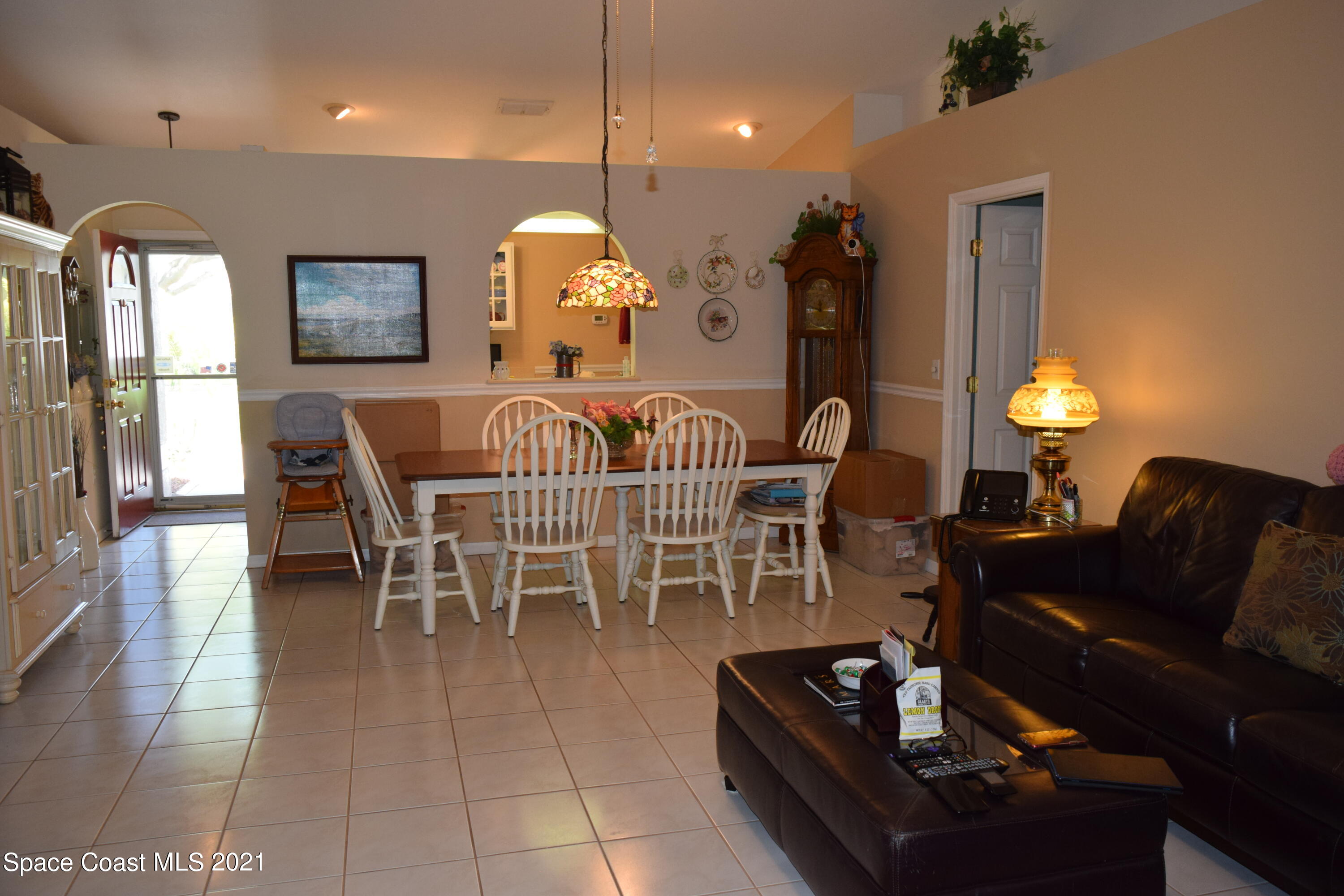 2108 Spring Creek Circle Palm Bay, FL 32905 - Photo 9 of 26 DSC_0396