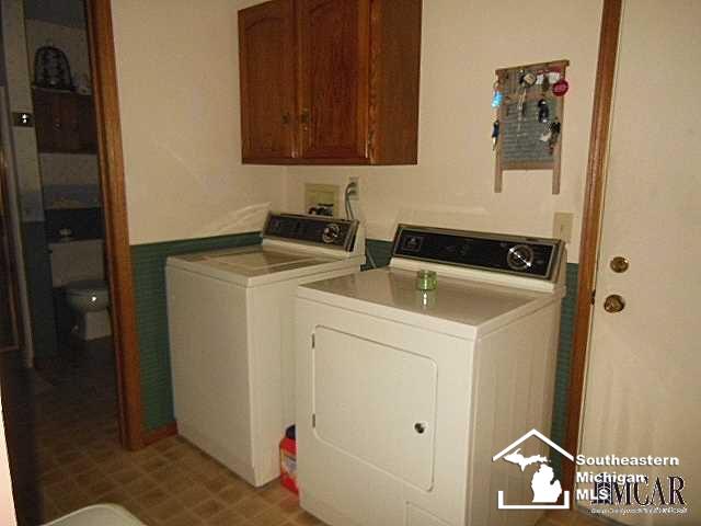 1335 Smith Road Temperance, MI 48182 - Photo 20 of 27 21304349-21.JPG