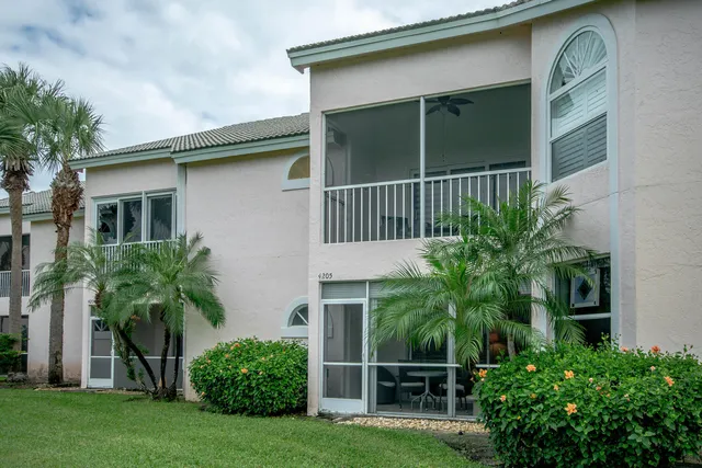 $6,800 | 4205 Fairway Drive North, Unit 4205, Jupiter, FL 33477