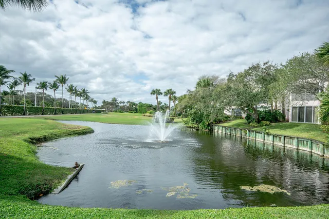 $6,800 | 4205 Fairway Drive North, Unit 4205, Jupiter, FL 33477