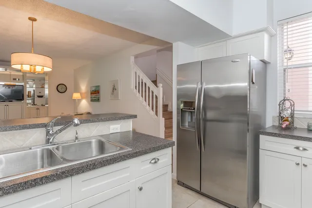 $6,800 | 4205 Fairway Drive North, Unit 4205, Jupiter, FL 33477