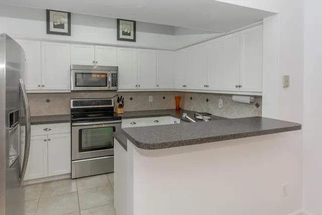 $6,800 | 4205 Fairway Drive North, Unit 4205, Jupiter, FL 33477