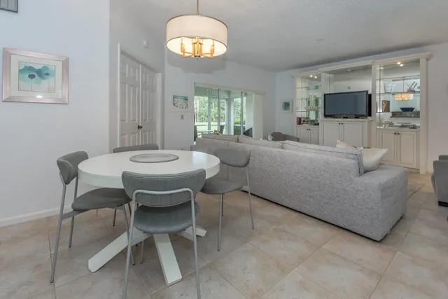 $6,800 | 4205 Fairway Drive North, Unit 4205, Jupiter, FL 33477