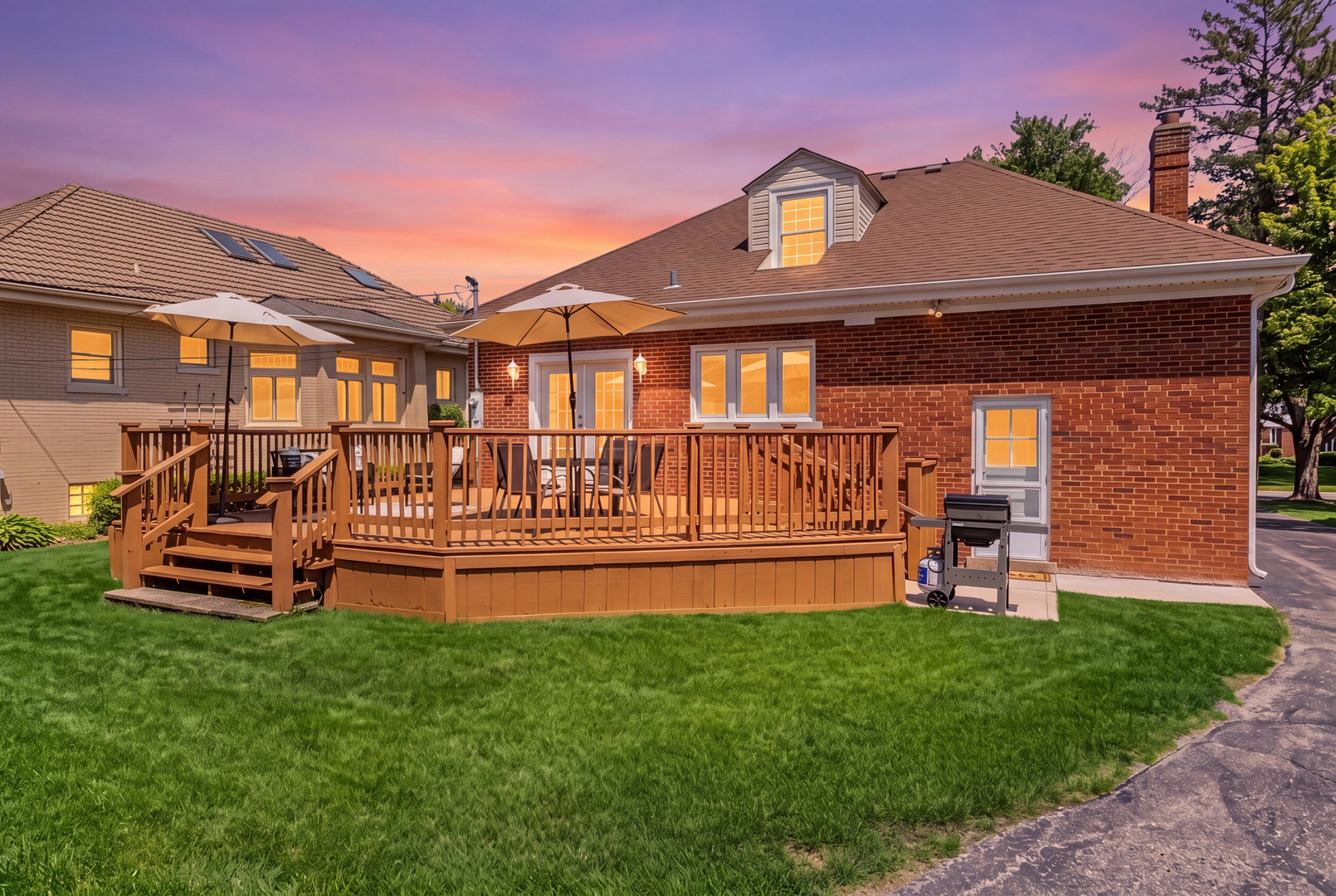 106 Berry Parkway Park Ridge, IL 60068 - Photo 30 of 33