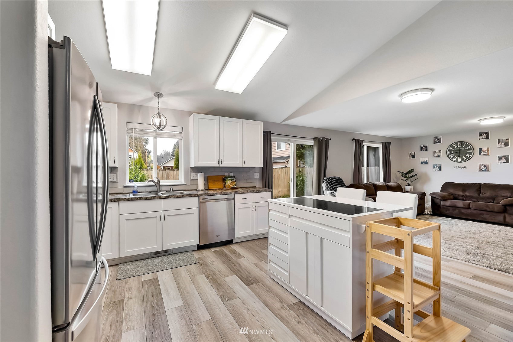 1319 Golf Club Road Southeast Lacey, WA 98503 - Photo 8 of 29 Gallery Image 8