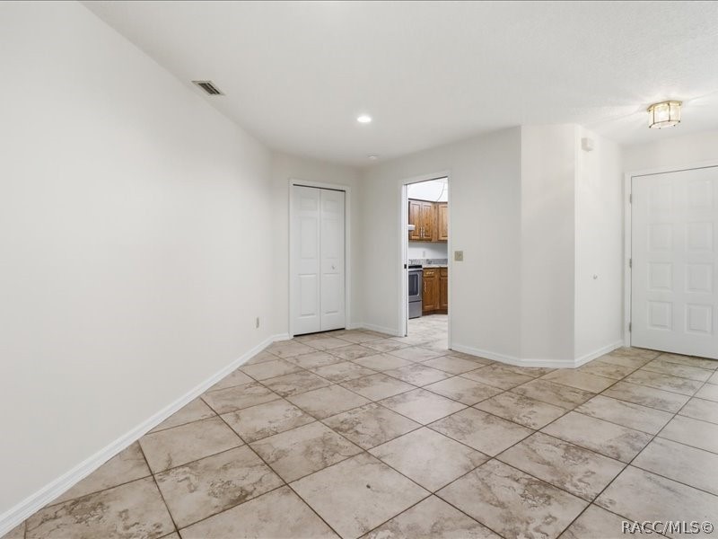 709 Moray Drive Inverness, FL 34453 - Photo 11 of 55 Dining area