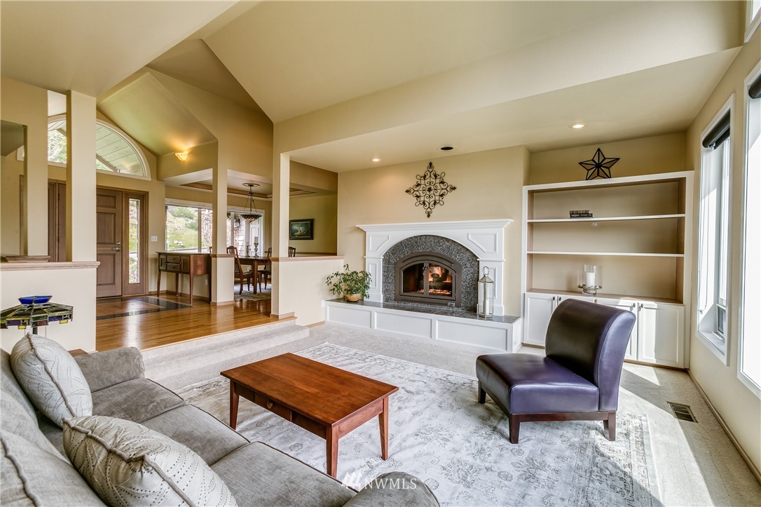 214 Sea Pines Road Bellingham, WA 98229 - Photo 4 of 23