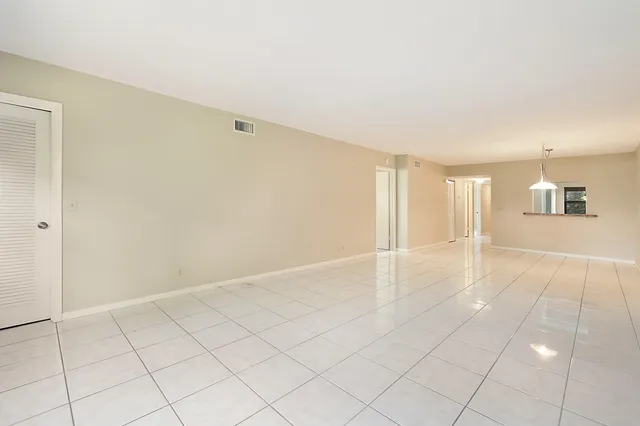 $330,000 | 3114 Southwest 20th Terrace, Unit 23A1, Delray Beach, FL 33445