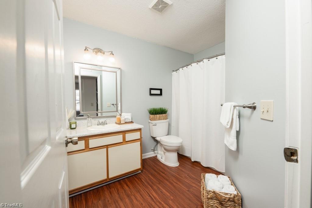 5515 Hornaday Road, Unit D Greensboro, NC 27409 - Photo 10 of 12