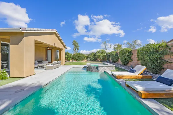 $825,000 | 43402 Hazelton Lane, Indio, CA 92203