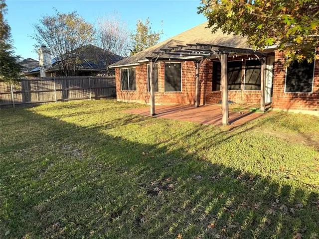 $284,999 | 921 Cloud Croft Drive, Hewitt, TX 76643