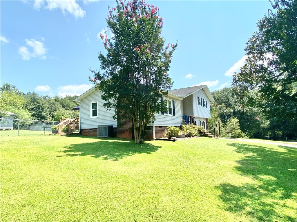 247 Carrie Road Liberty, SC 29657 - Photo 3 of 31 Gallery Image 3
