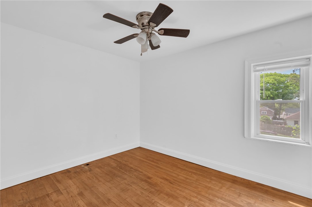 14 Barnsdale Road East Providence, RI 02914 - Photo 26 of 29
