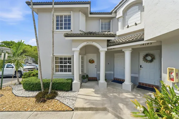 $305,000 | 14137 Southwest 121st Place, Miami, FL 33186