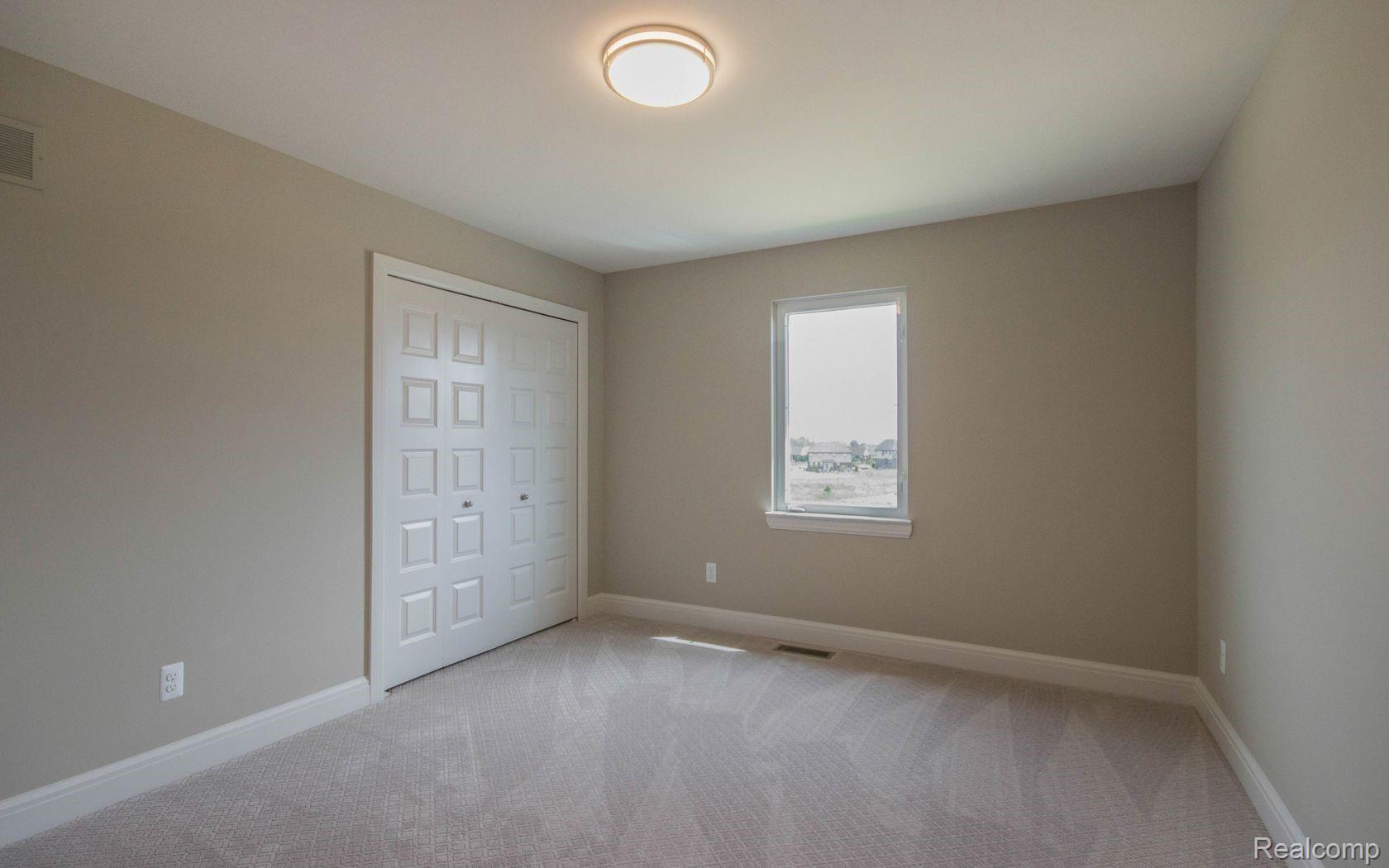 1719 Traceky Drive Rochester, MI 48306 - Photo 33 of 39 34.jpg