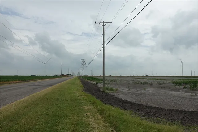 $8,549,050 | 0 Hwy 181 Cr, Taft, TX 78390