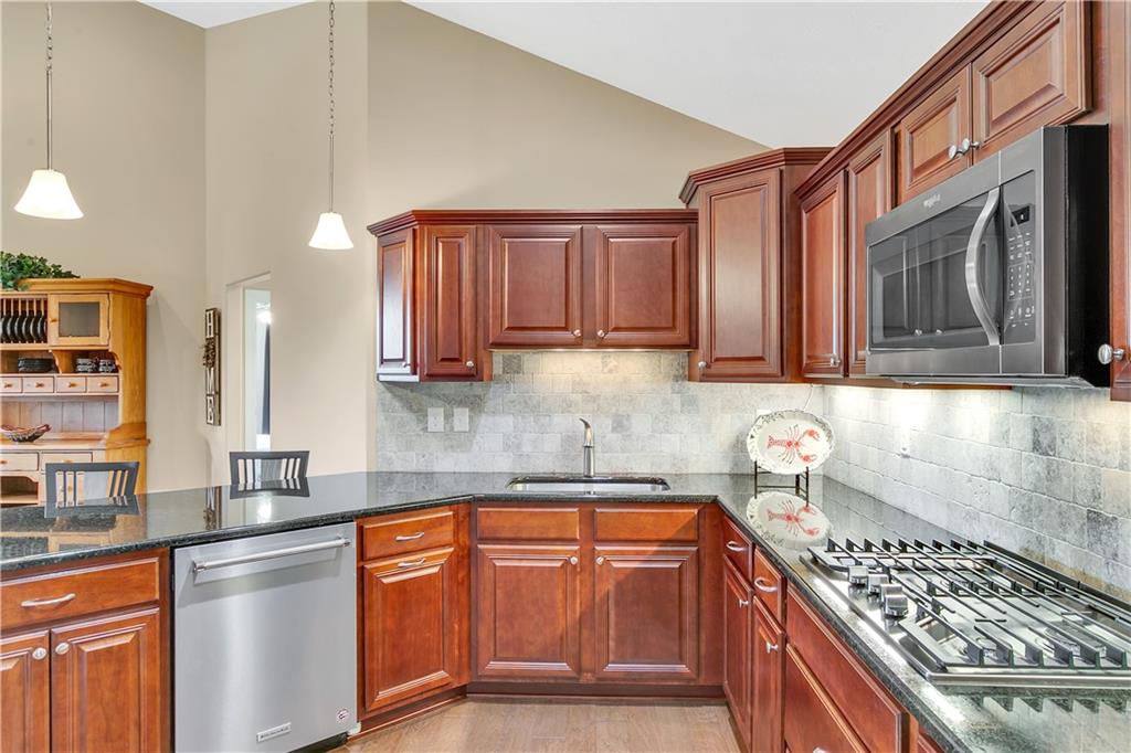 382 Saddlebrook Road Gibsonia, PA 15044 - Photo 12 of 25 Gallery Image 12