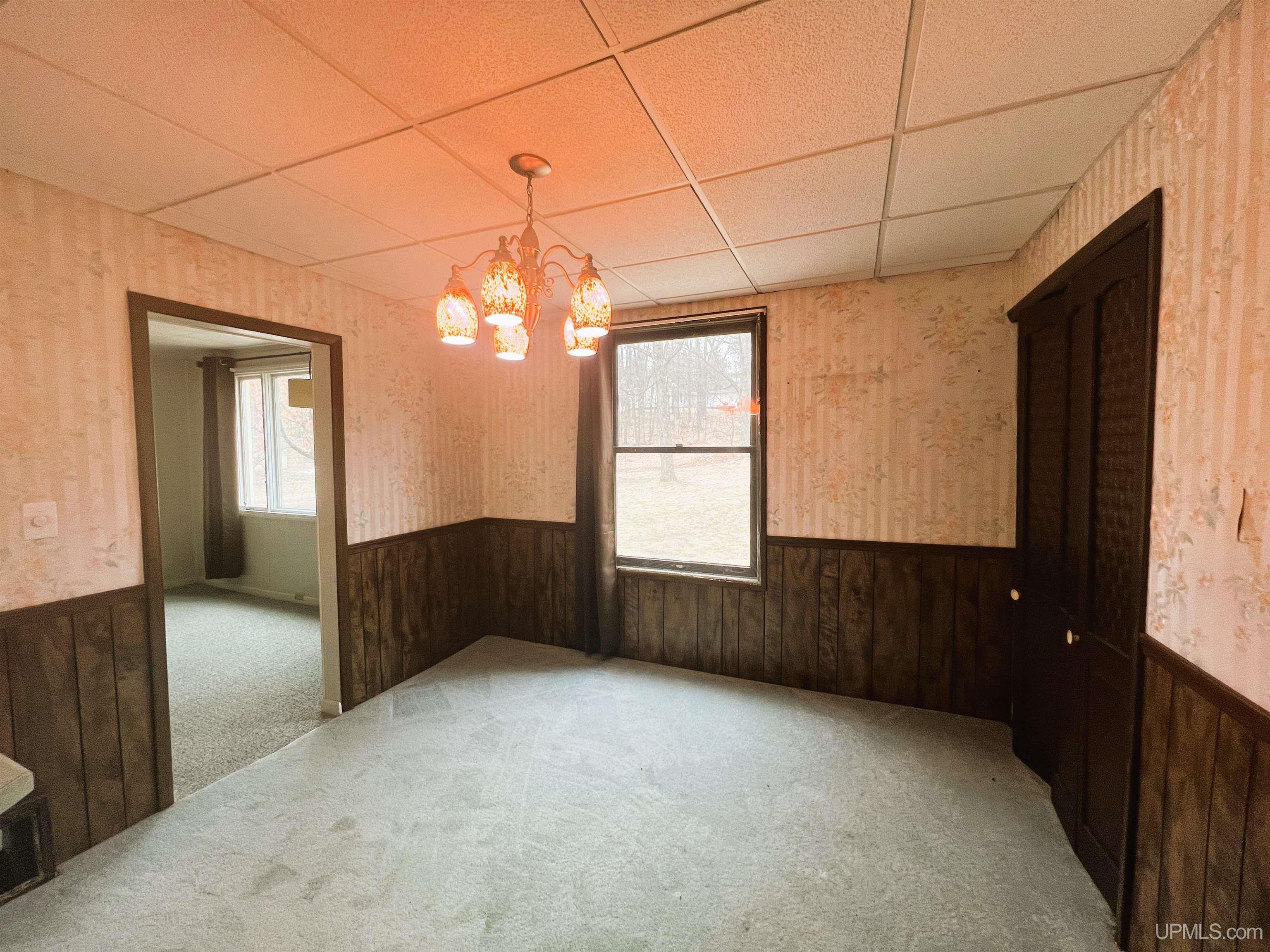 603 Roosevelt Road Niagara, WI 54151 - Photo 6 of 34 Gallery Image 6