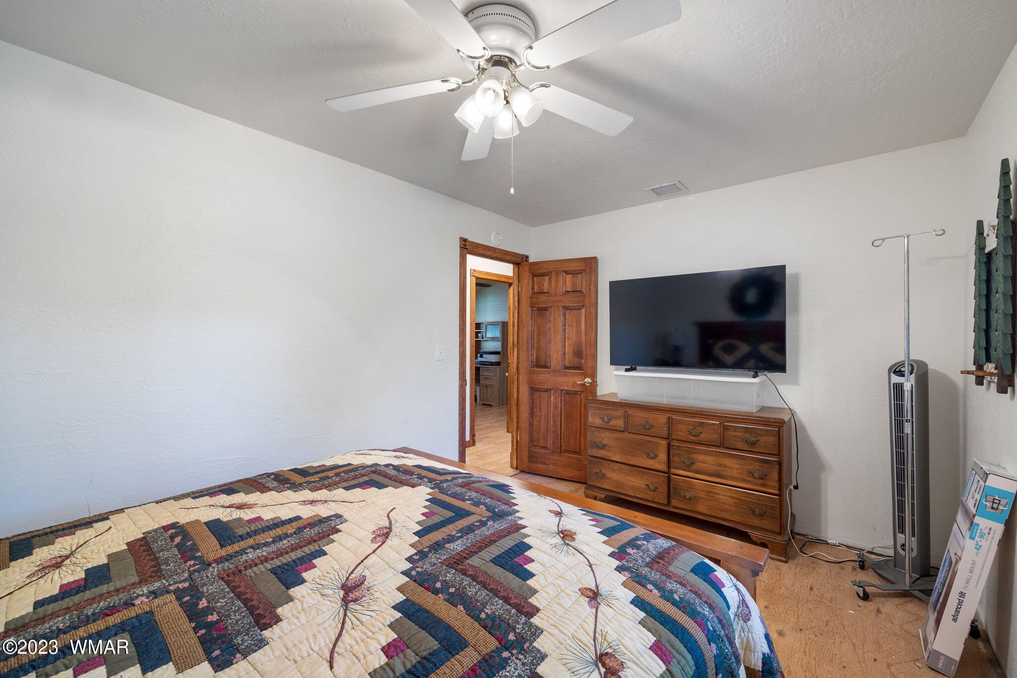 2132 Wildflower Road Overgaard, AZ 85933 - Photo 16 of 30
