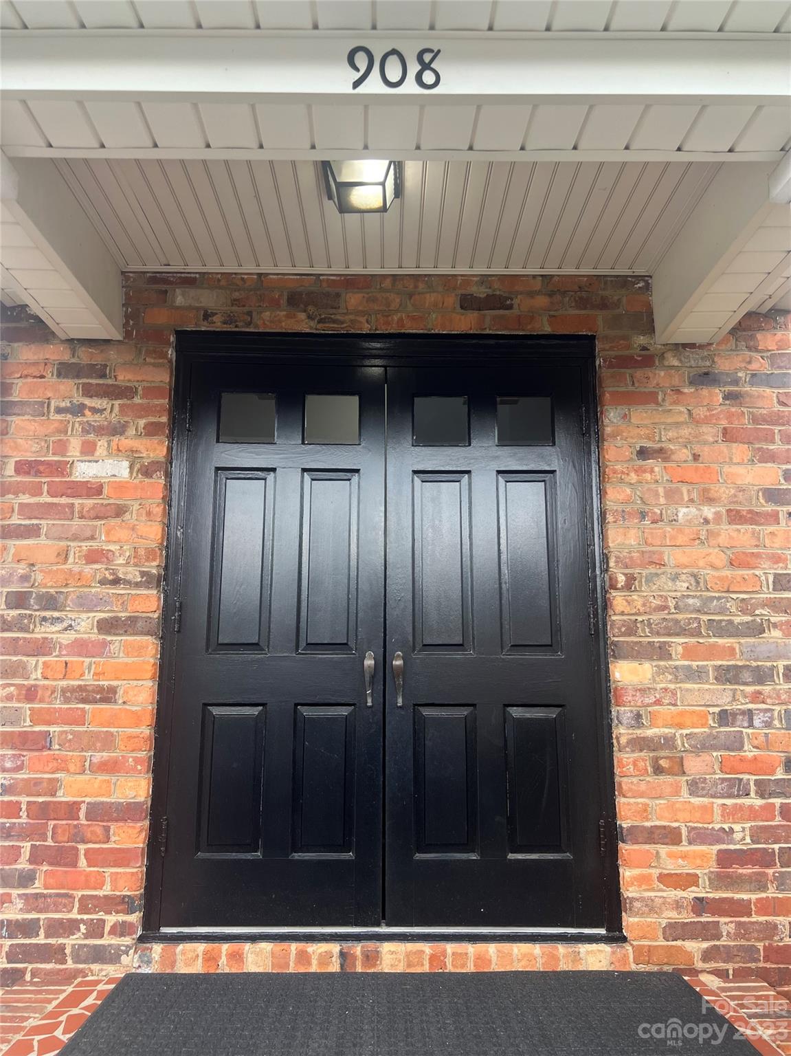 a view of entryway