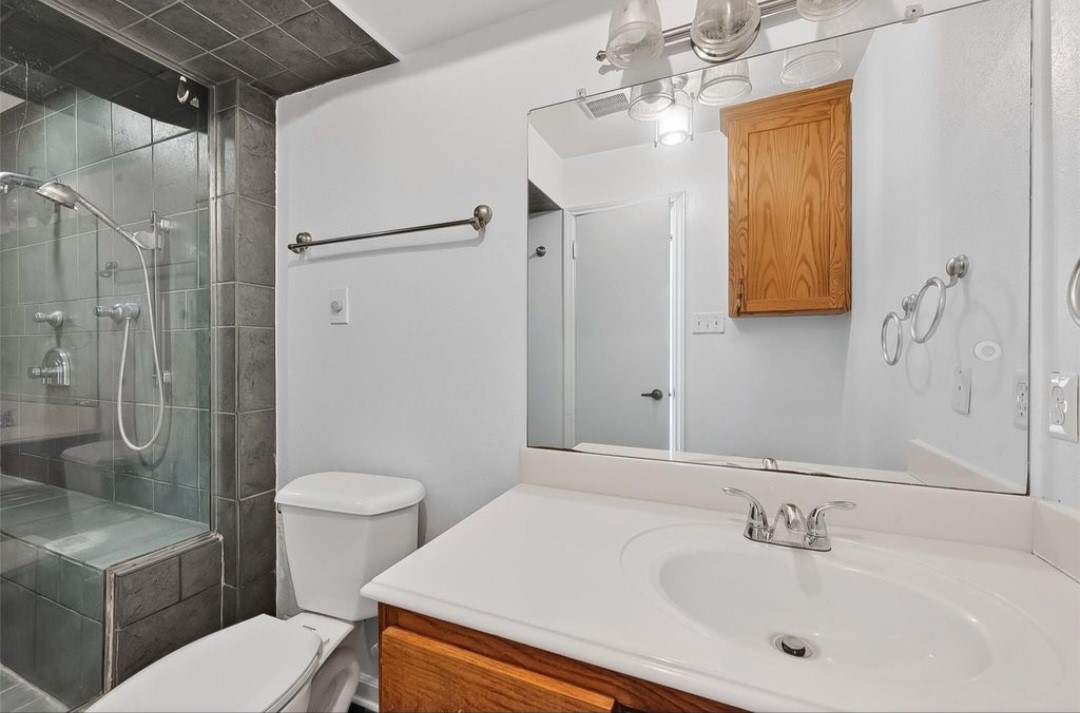 16219 Amcreek Road Houston, TX 77068 - Photo 15 of 24 Gallery Image 15