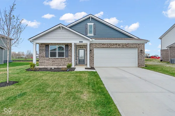 $409,900 | 1114 Winterfield Boulevard, Franklin, IN 46131