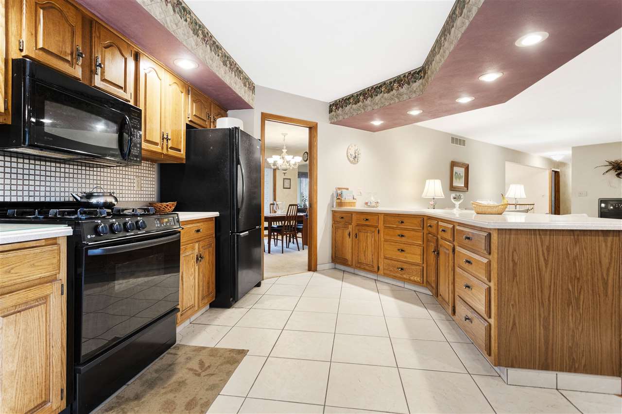 175 Shadow Ridge Lane Rockford, IL 61107 - Photo 15 of 36 Gallery Image 15