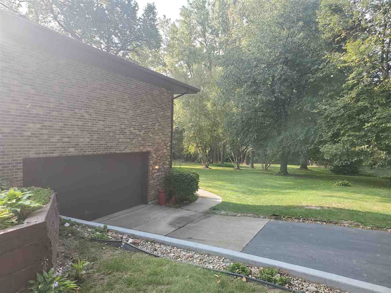 175 Shadow Ridge Lane Rockford, IL 61107 - Photo 5 of 36 Gallery Image 5