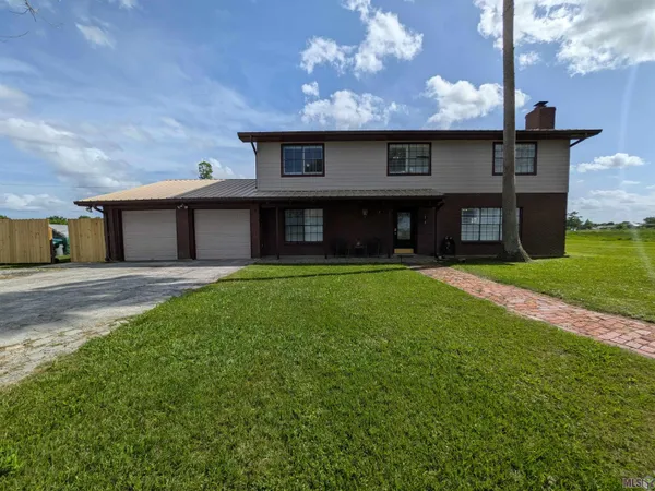 $538,500 | 68 Magnolia Street, Raceland, LA 70394