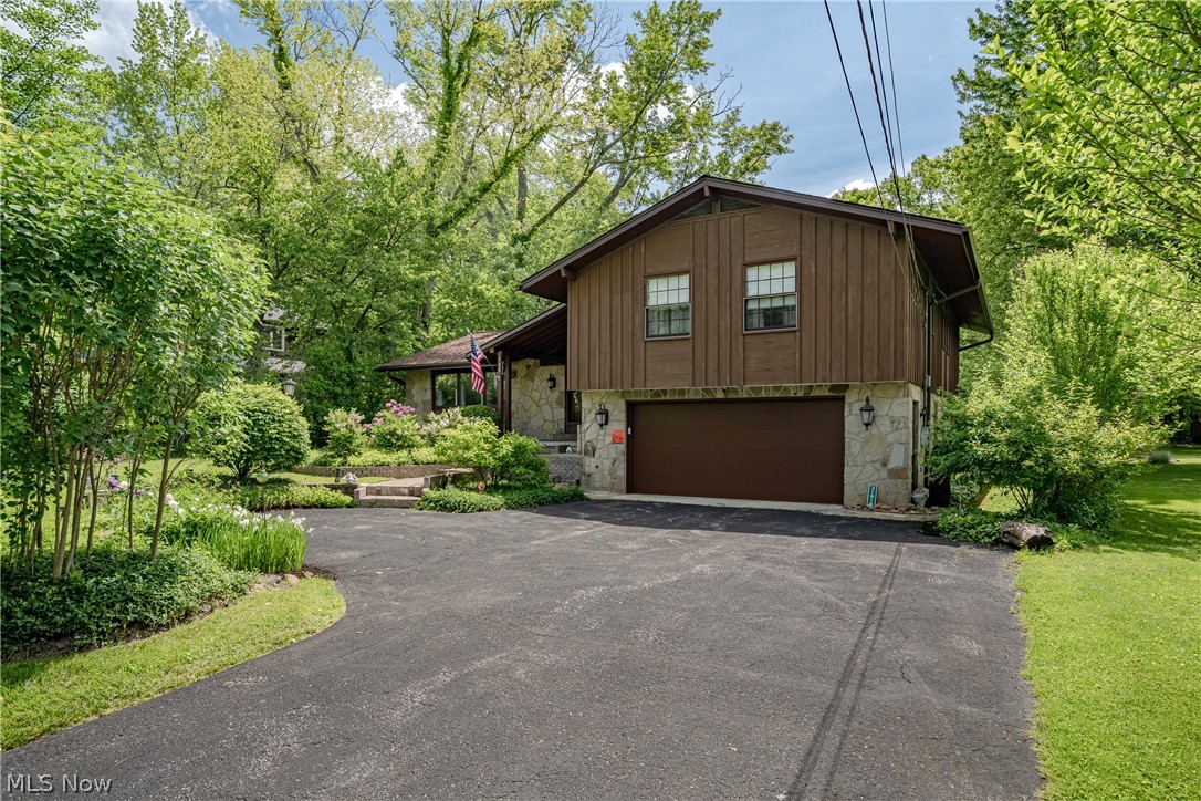 31915 Center Ridge Road North Ridgeville, OH 44039 - Photo 2 of 47 Gallery Image 2
