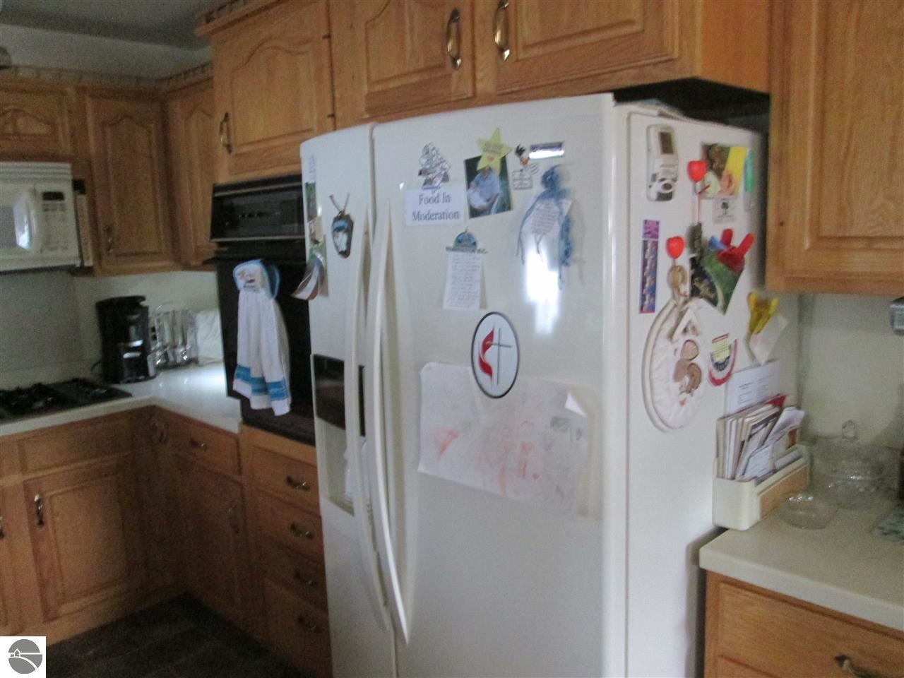 9587 Innis Road Northeast Alden, MI 49612 - Photo 35 of 67 1801536-34.JPG