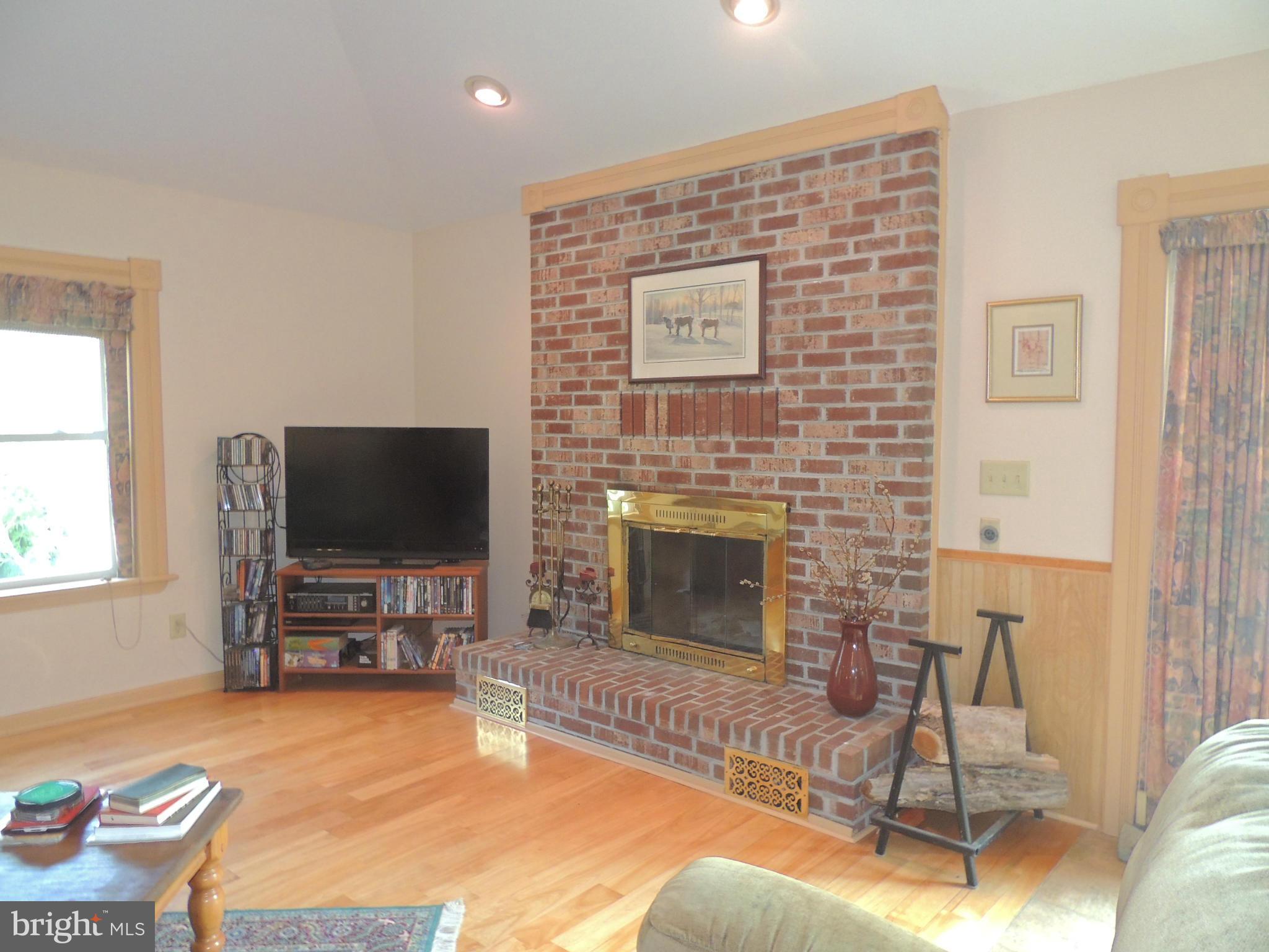 3704 Love Road Darlington, MD 21034 - Photo 10 of 30 Family Room