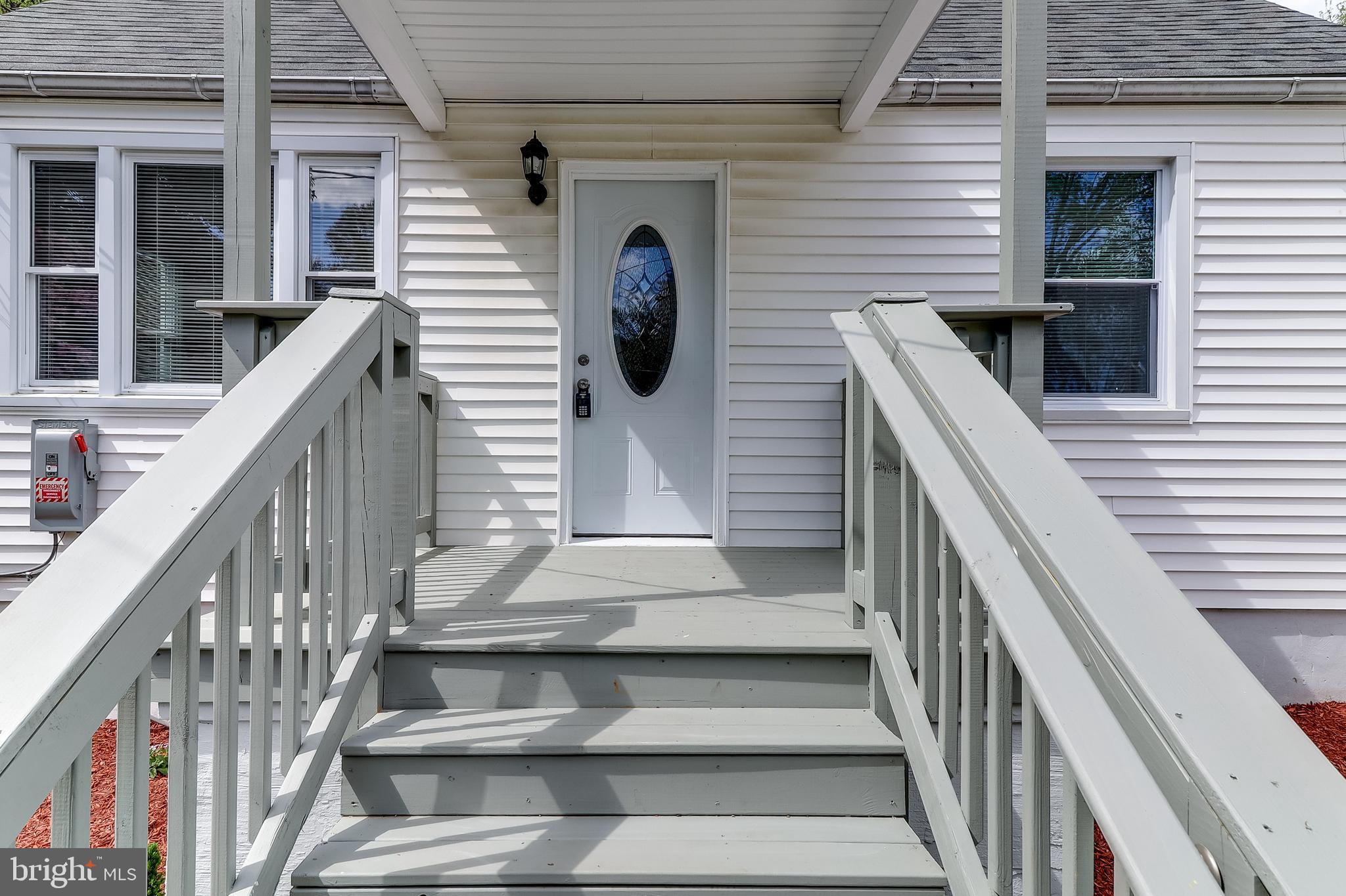 2004 Oakland Road Baltimore, MD 21220 - Photo 41 of 48 New Front Porch