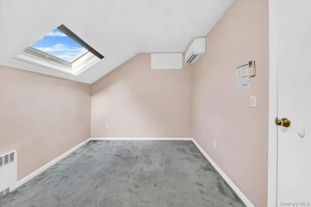 $2,950 | 169 Old Mamaroneck Road, White Plains, NY 10605