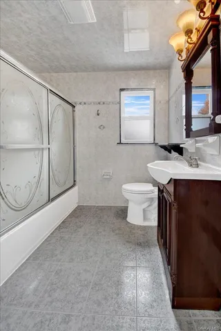 $2,950 | 169 Old Mamaroneck Road, White Plains, NY 10605