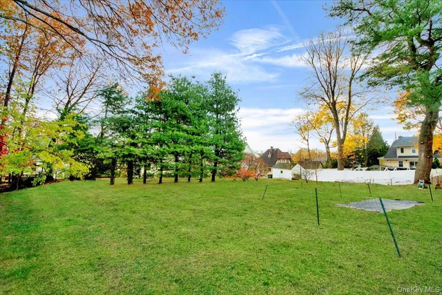 $2,950 | 169 Old Mamaroneck Road, White Plains, NY 10605